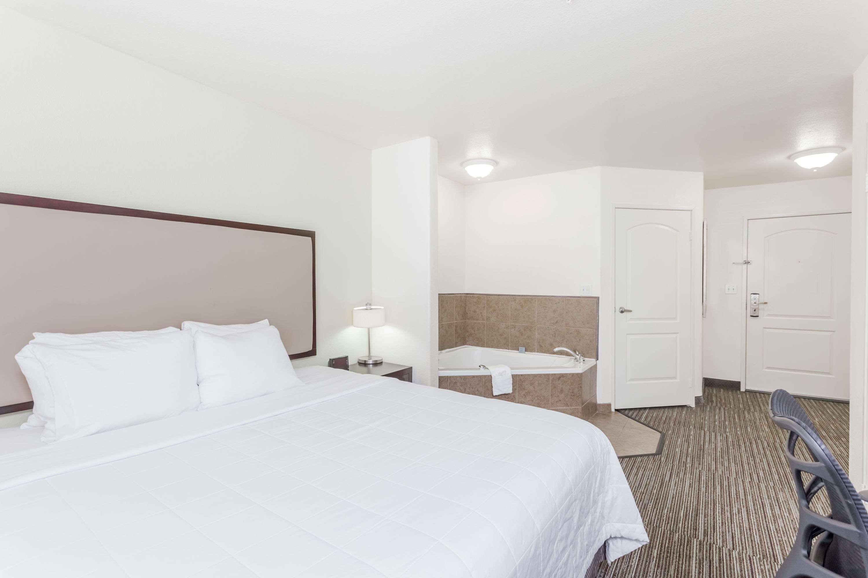 Hawthorn Suites Викторвилл Экстерьер фото