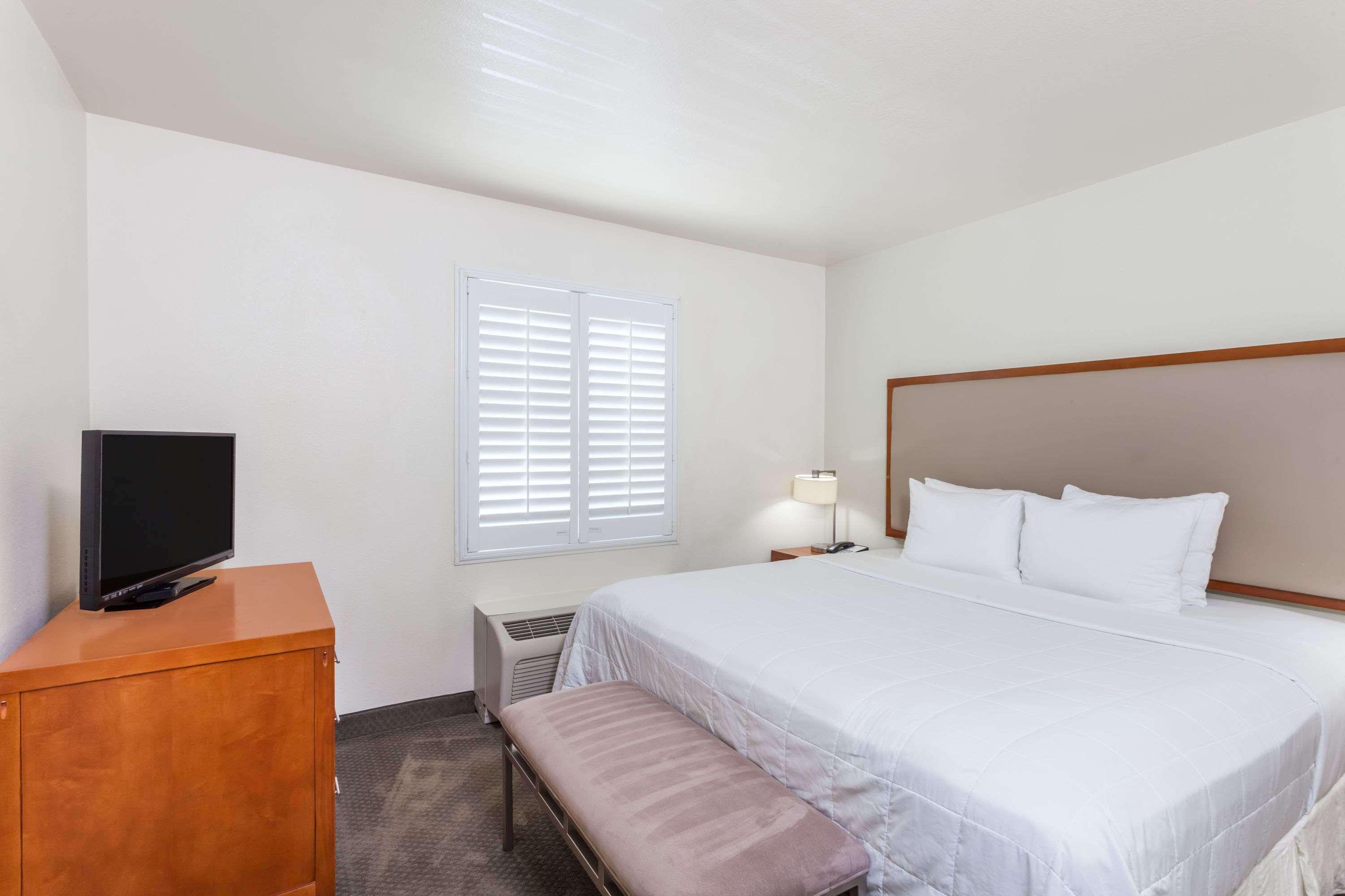Hawthorn Suites Викторвилл Экстерьер фото
